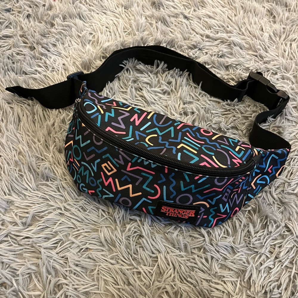 Stranger Things Funko Retro Fanny Pack w Adjustable Strap
